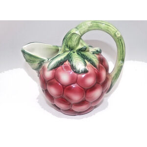 Vintage Gorgeous Majolica style Red Grapes and Vine green & purple Teapot RARE